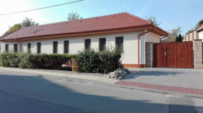 Отель Apartmány U Jakuba  Леднице